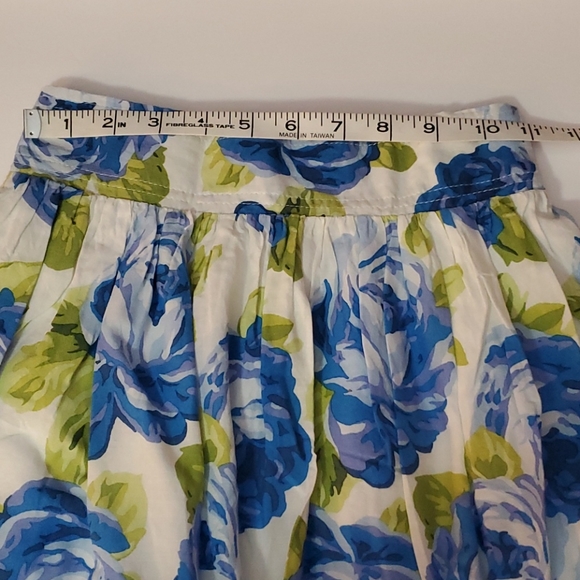 Abercrombie & Fitch Flower Pattern Skirt XS - Picture 9 of 11